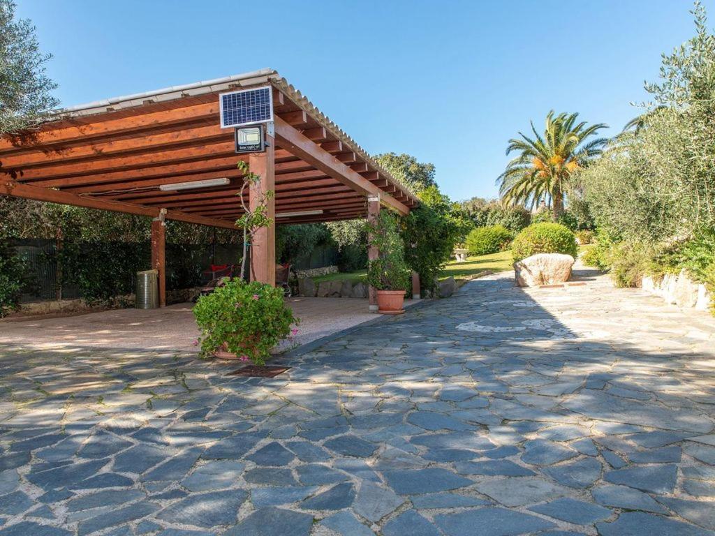 Residence Villa Smeralda Telti Екстер'єр фото