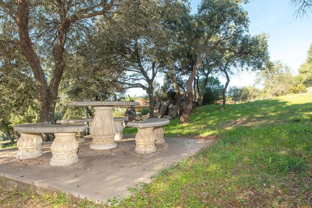 Residence Villa Smeralda Telti Екстер'єр фото