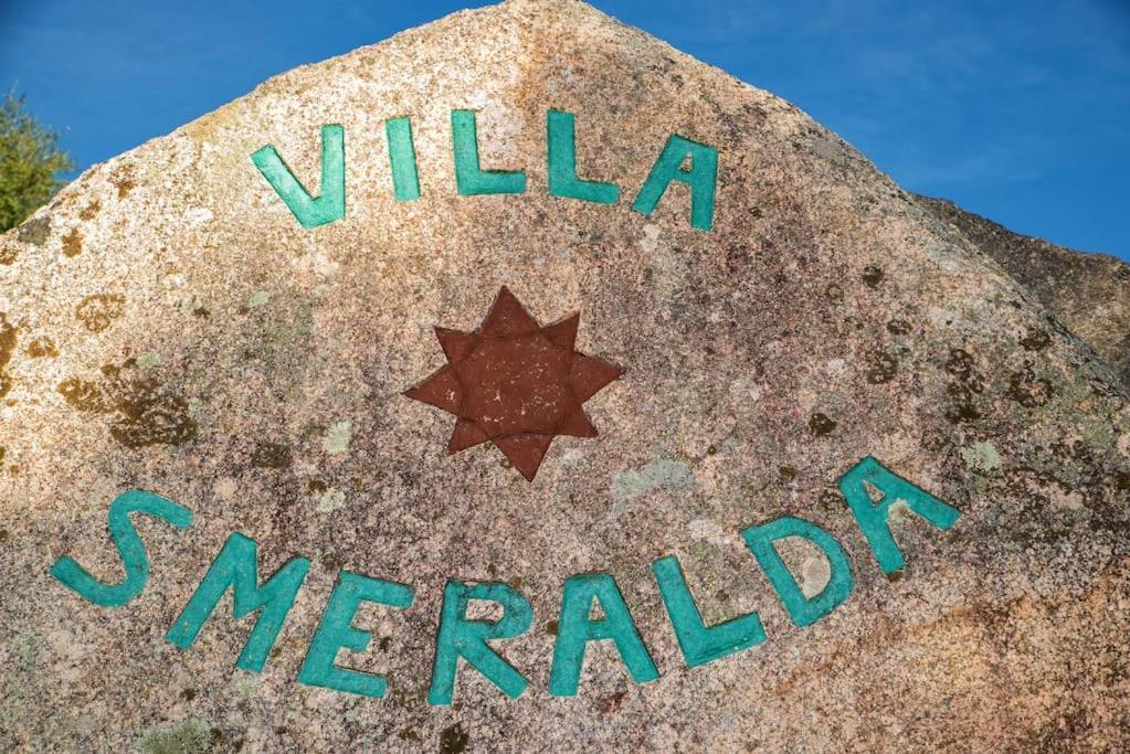 Residence Villa Smeralda Telti Екстер'єр фото
